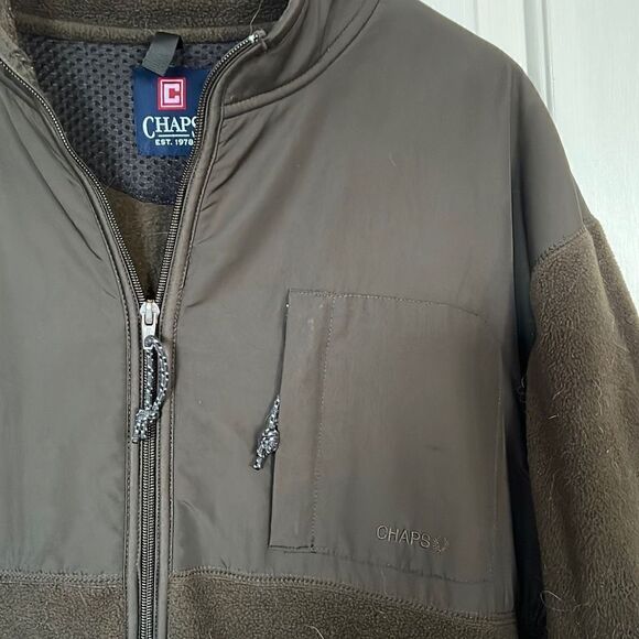 Green Jacket  - Picture 2 of 4